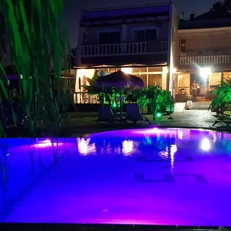 Naturist Angel Nudist Club - Adults Only Szálloda 3*