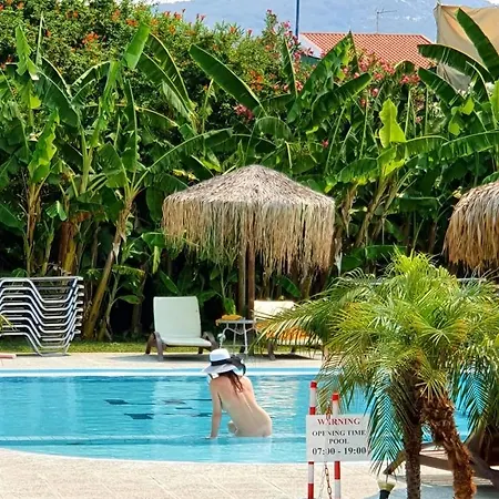 Szálloda Naturist Angel Nudist Club - Adults Only Paradíszi
