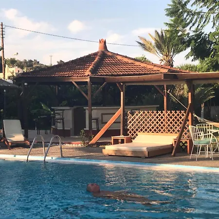 Naturist Angel Nudist Club - Adults Only Paradíszi